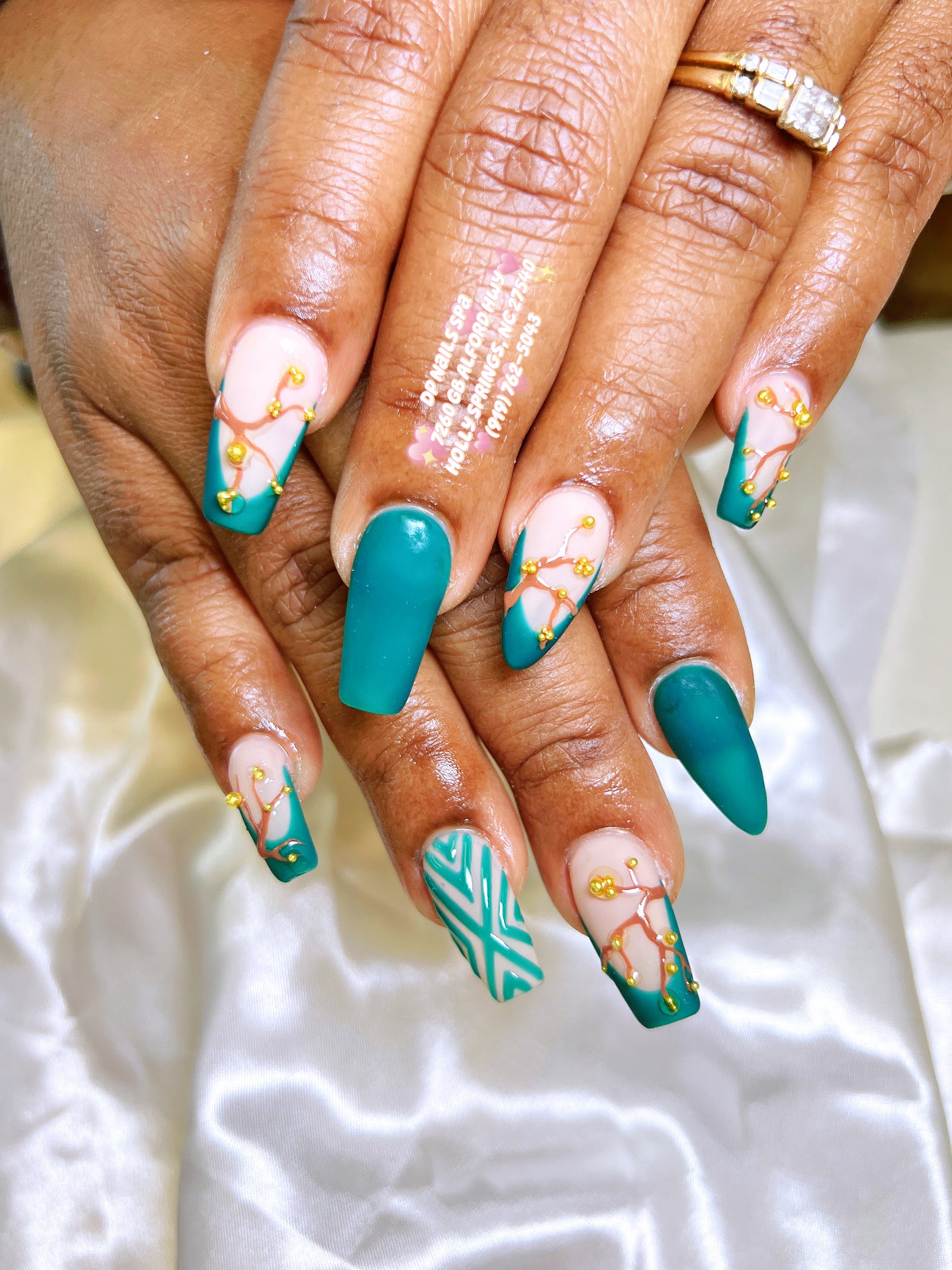 dp Nails Spa nail photo 4
